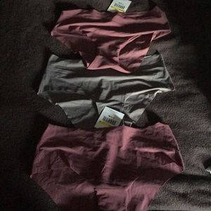 3 NWT Calvin Klein hipster no show panties